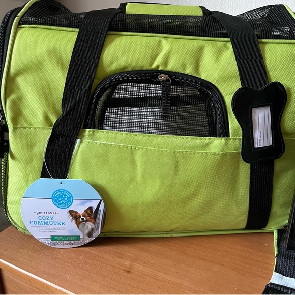 Paws & Pals small pet carrier in green - Picture 5 of 8